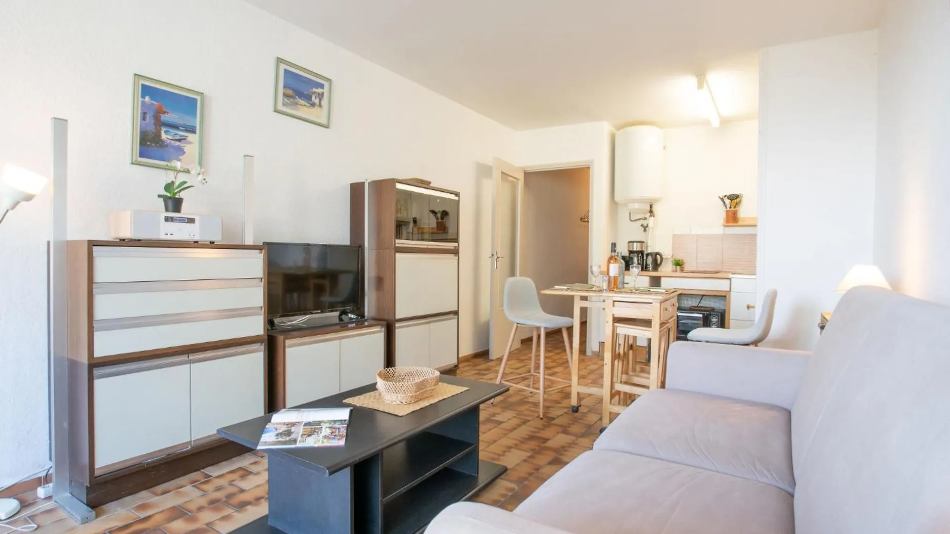 Apartment Studio Les Louvans-3 By Interhome Saint Aygulf