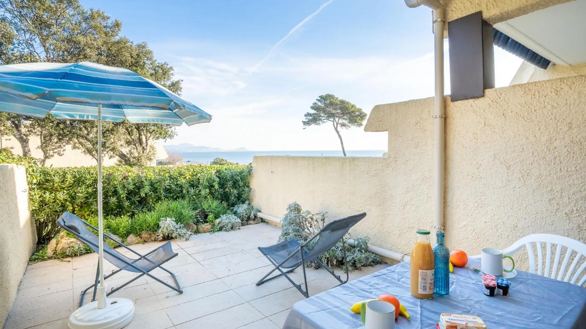 Studio Les Louvans-3 By Interhome Saint Aygulf
