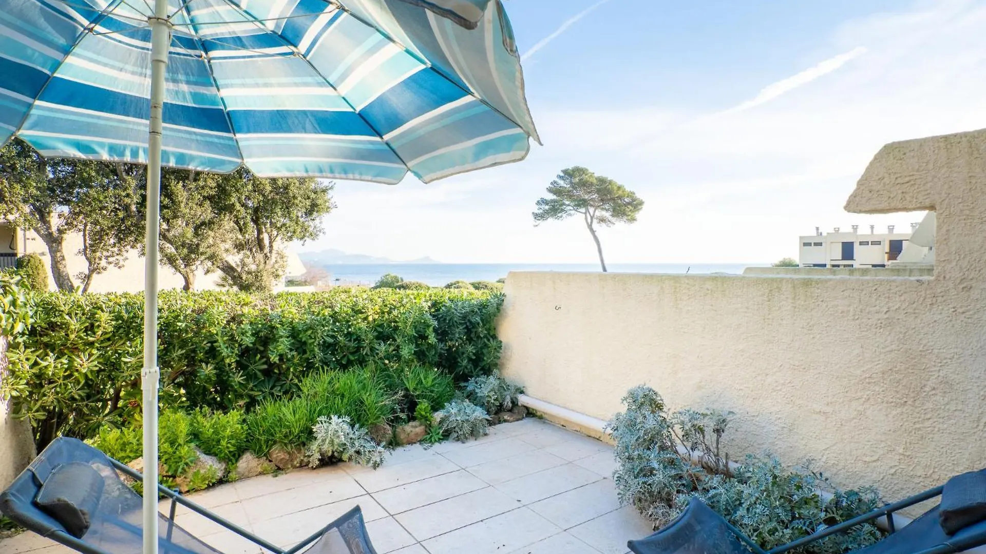 Studio Les Louvans-3 By Interhome Saint Aygulf